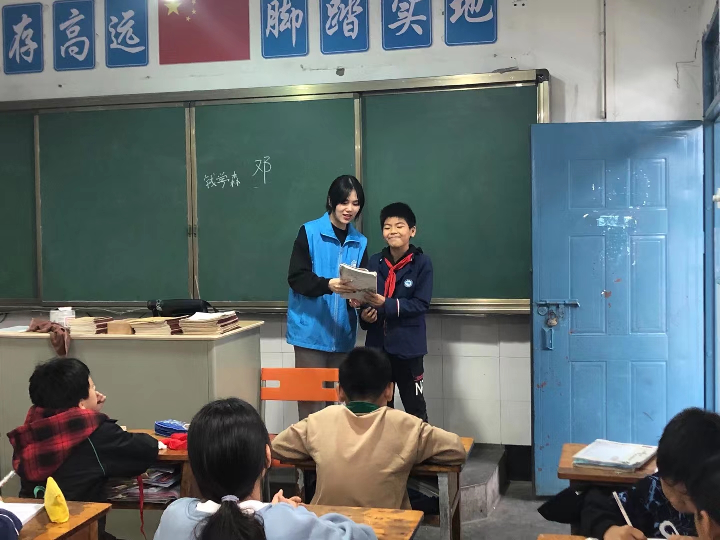 a9a00d5471db6d934986bf6c9ece677.jpg a9a00d5471db6d934986bf6c9ece677.jpg