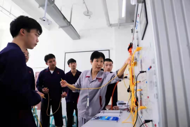 2020-11-宁萍授课-新能源汽车-1